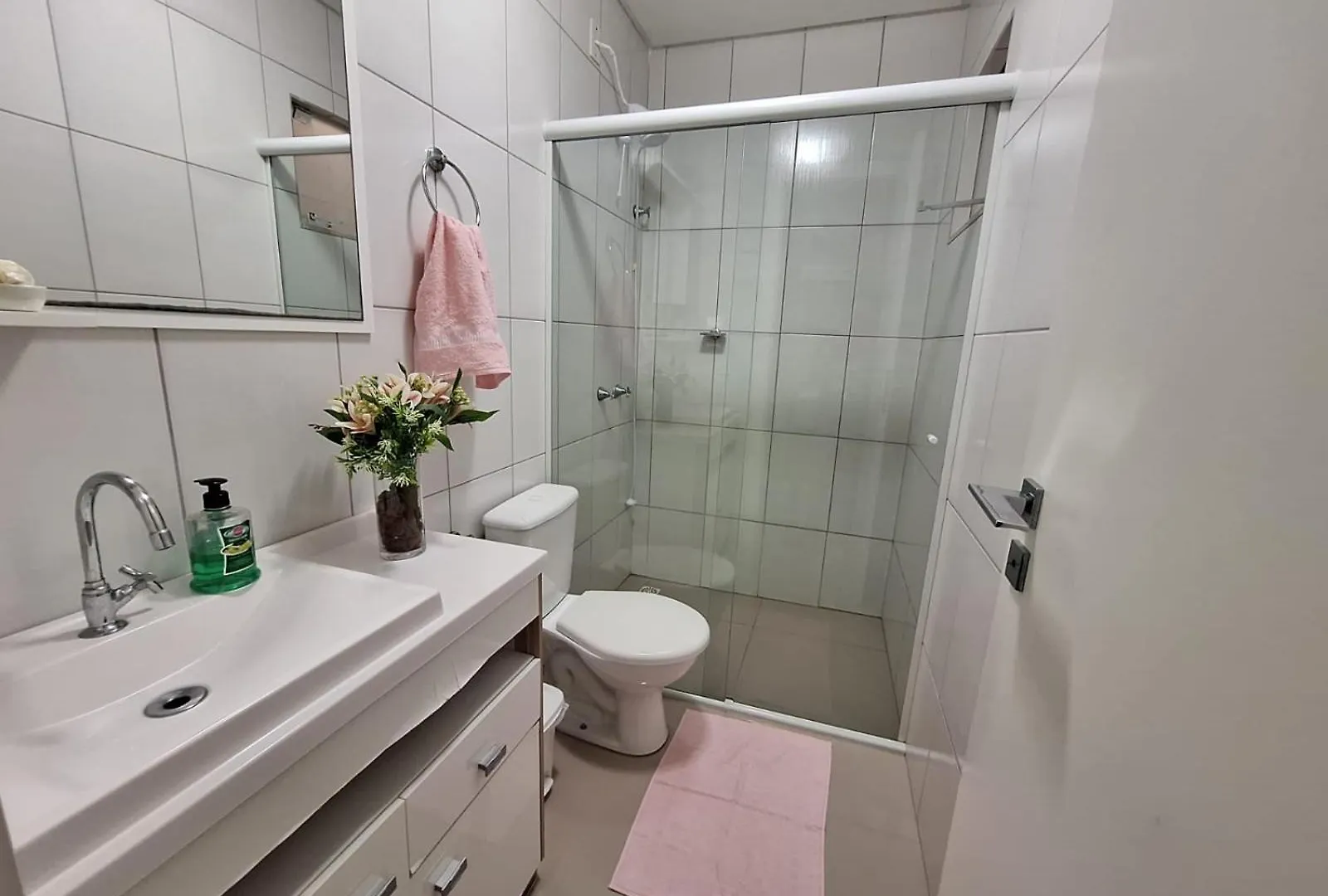 Apartamento Praia Bombas Com 2 Quartos Cobertura Bombinhas