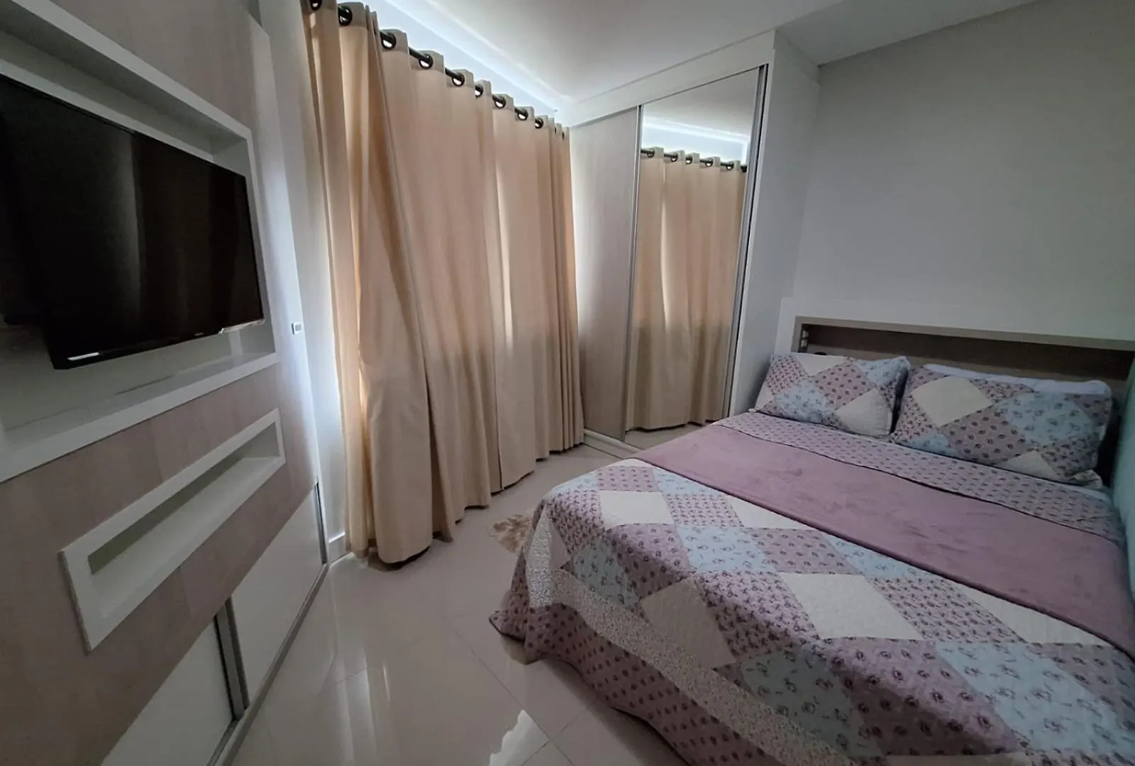 Apartamento Praia Bombas Com 2 Quartos Cobertura Bombinhas