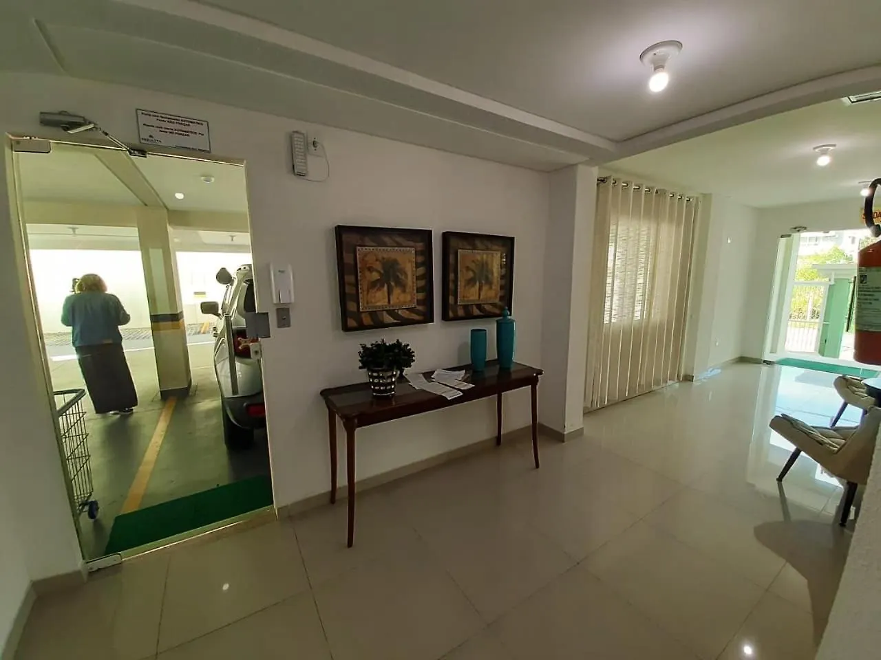 Apartamento Praia Bombas Com 2 Quartos Cobertura Bombinhas 0*,  Brazil